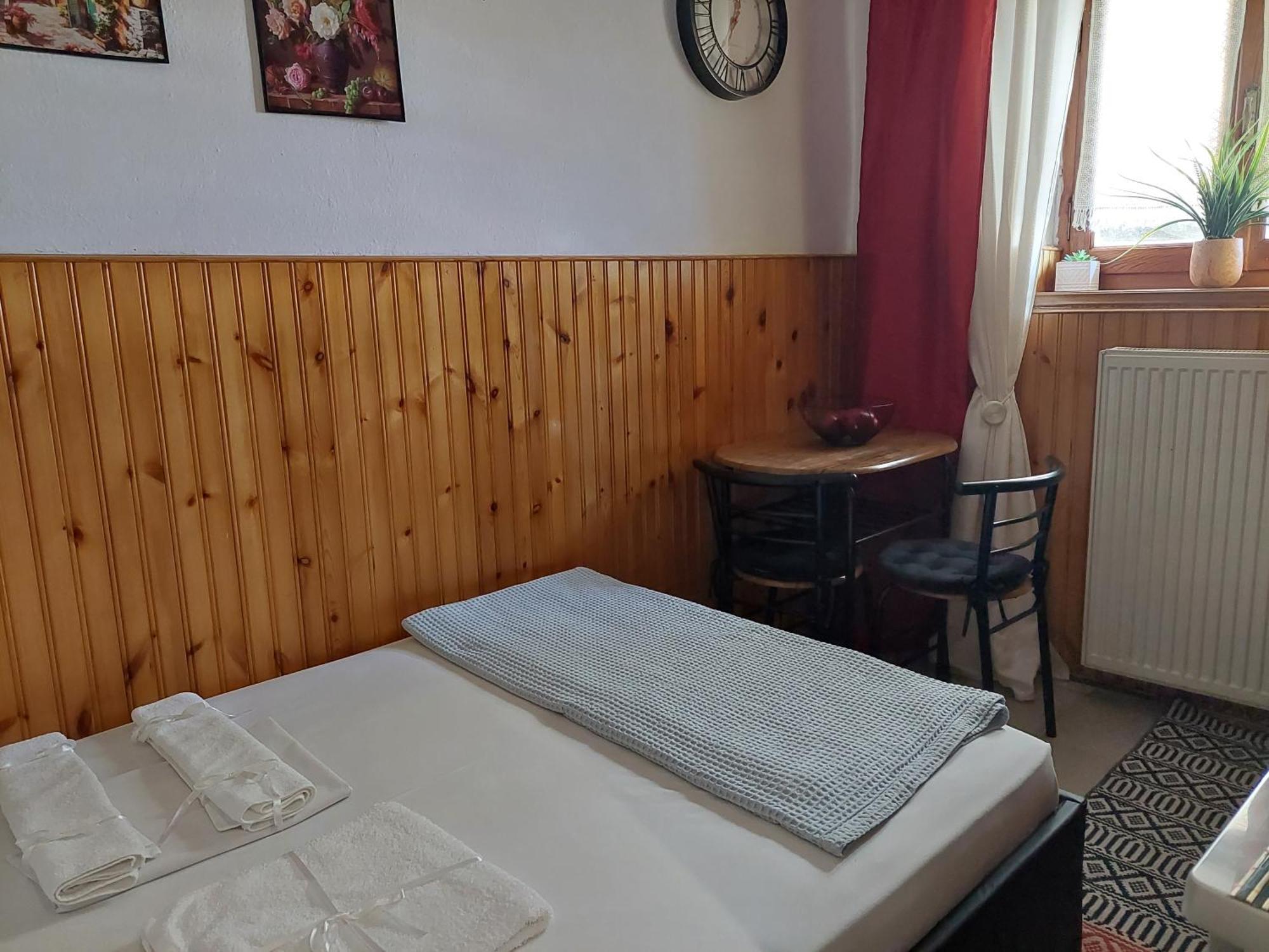 Апартаменты Διαμερισμα Χωρητικοτητασ Μεχρι 4 Ατομων Κεντρικα! Мецовон Экстерьер фото